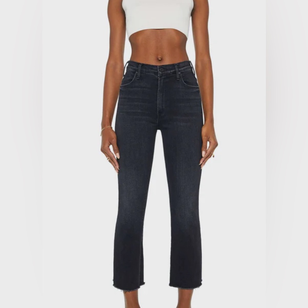 Mother Jeans Hustle Ankle Fray in Encounters at Night Wash